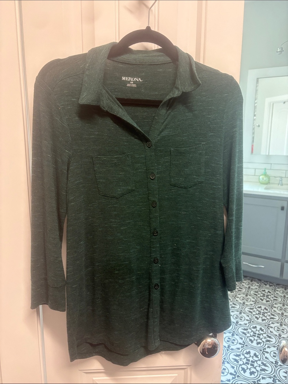 Merona Dark Green Long Sleeve Women's Button-Front Top